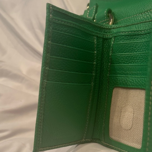 Dooney & Bourke Vibrant Green Satchel with Wallet - Picture 12 of 14